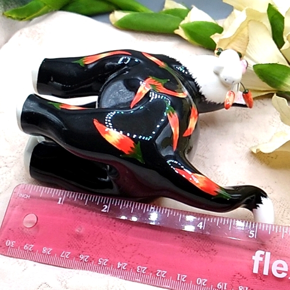 Amy Lacombe 2002 Whimsical Ceramic Cat Hot Chili Peppers - Picture 9 of 10